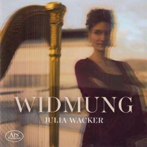 Widmung, Julia Wacker