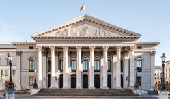 Auf dem Max-Josephs-Platz vor dem Nationaltheater findet Oper für alle statt., Foto: Bayerische Staatsoper