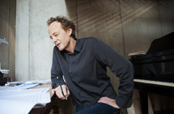 Beat Furrer, Foto: Manu Theobald Ernst von Siemens Miusikstiftung