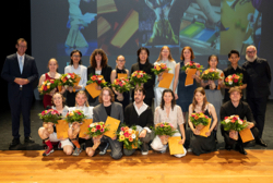 Die Preisträger der Folkwangpreis-Gala, die für besondere Leistungen ausgezeichnet wurden., Foto: Franziska Goetzen