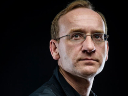 Dirigent Lutz de Veer, Foto: Thilo Nass