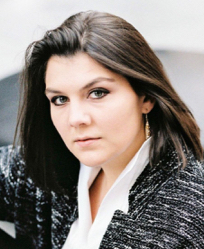 Sophie Rennert singt die Titelpartie der Carmen alternierend mit Anna-Katharina Tonauer, Foto: Pia Clodi