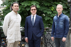 Vladimir Jurowsky, Serge Dorny und Ballettdirektor Igor Zelensky, Foto: Wilfried Hoesl