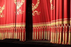 Vorhang im Nationaltheater, Foto: Wilfried Hoesl